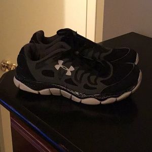 Under Armour boys size 2 shoes